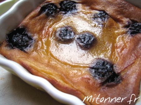 Petits clafoutis aux mûres