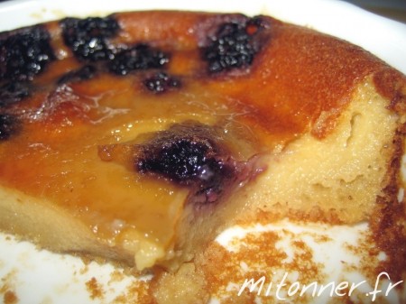 Petits clafoutis aux mûres