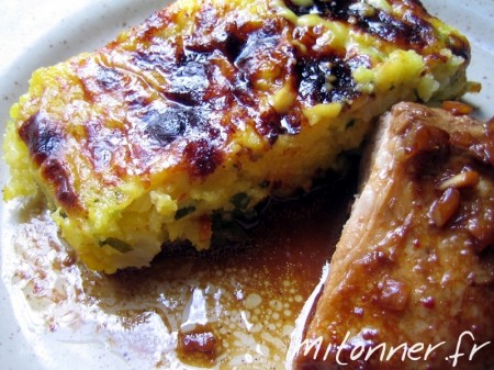 Polenta aux fanes de carottes en gratin